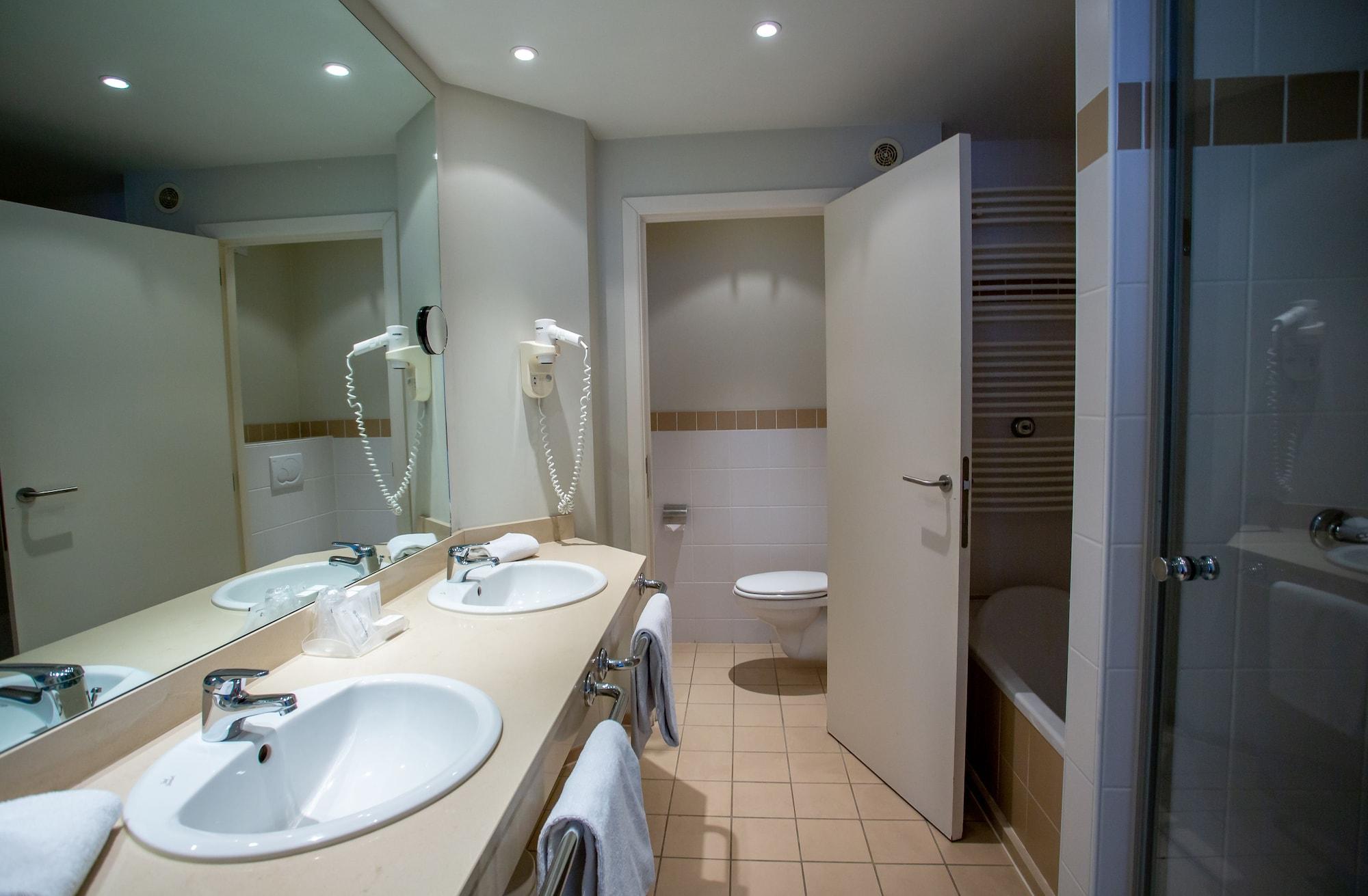 Hotel Aazaert By Wp Hotels Blankenberge Eksteriør bilde